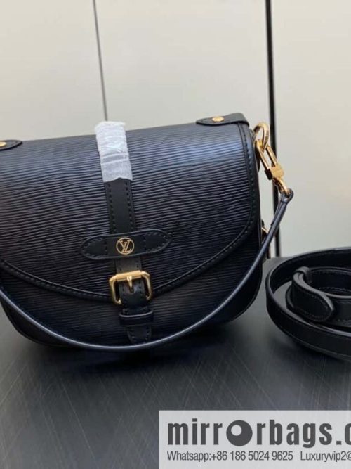 [Original single boutique] M23469 black epi series SAUMUR BB handbag