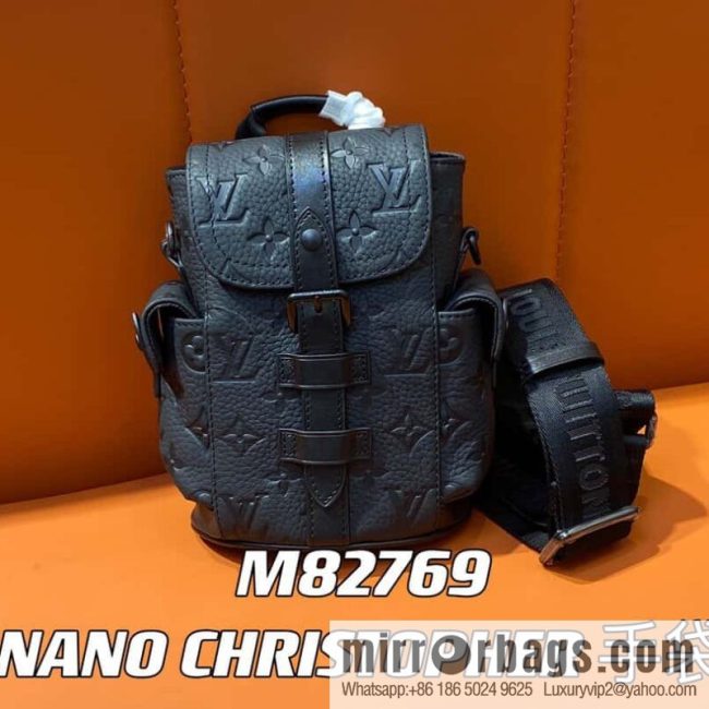 [Original order boutique] M82769 black full leather embossed, men\'s bag mini backpack series, autumn and winter new NANO CHRISTOPHER handbag