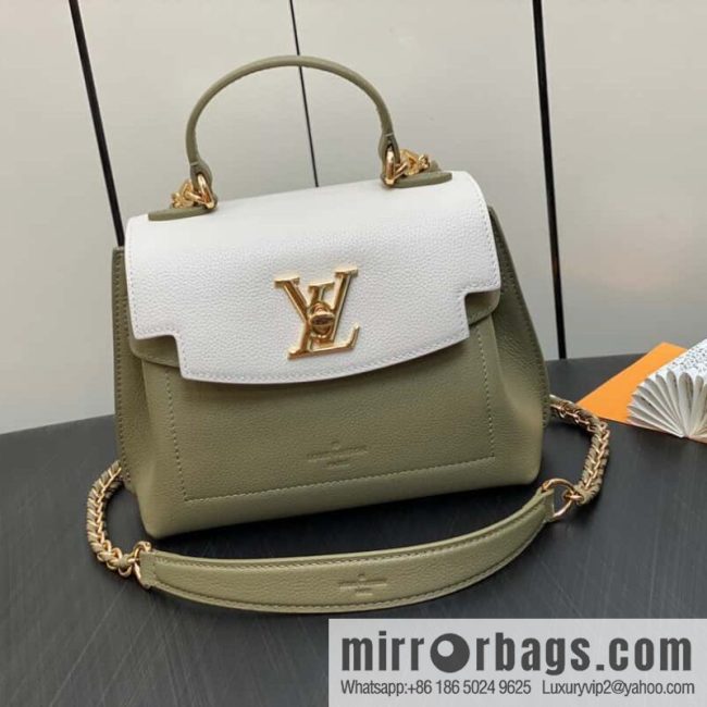 [Original order boutique] M21088 green, full leather chain bag series, this Lockme Ever mini handbag.