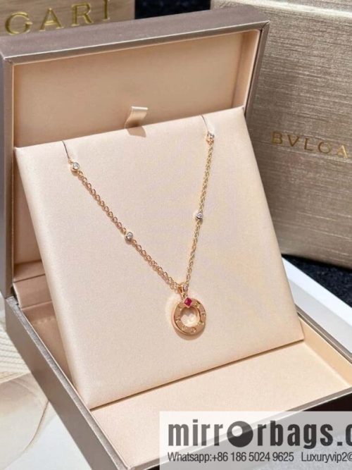 ❗️New ❗️ ☀ BVLGARI Red Diamond Round Cake Necklace  ☀️