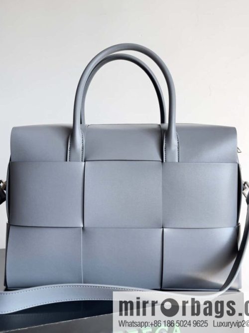 Bottega Veneta large woven men\'s briefcase model number: 746358 lightning gray