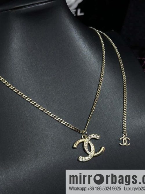 ❗️New ❗️ Chanel necklace ☀️ new ☑️ Chanel half diamond double c necklace ☀️