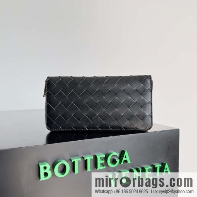 #Bv men\'s woven wallet model number: 593217 black with green