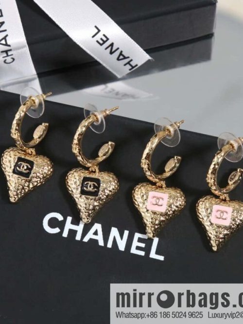 ☀️New ☑️ chanel c2 double c peach heart love earrings earrings ☀️