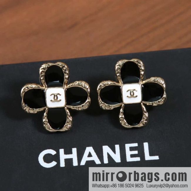 New, Chanel c1 double c four-leaf clover earrings