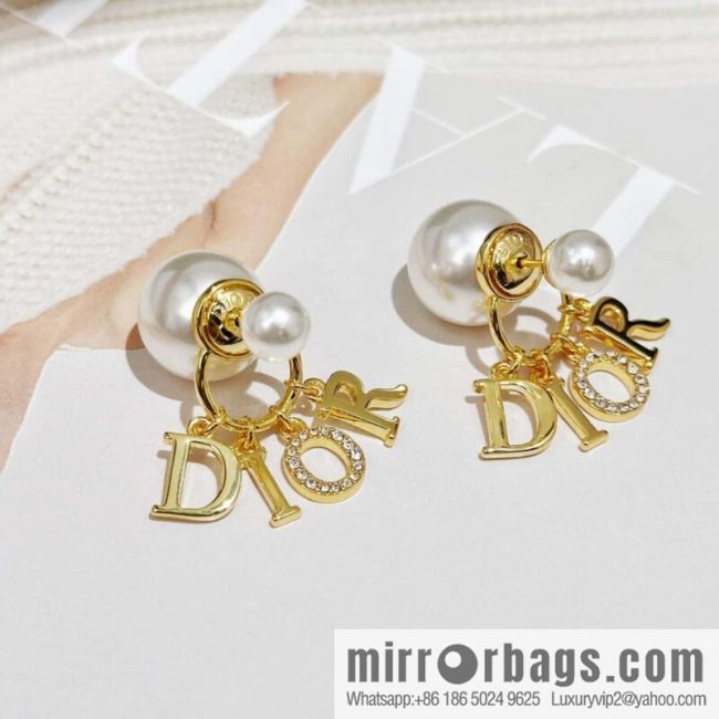 New ☑️ DIOR tassel letter size pearl earrings stud earrings