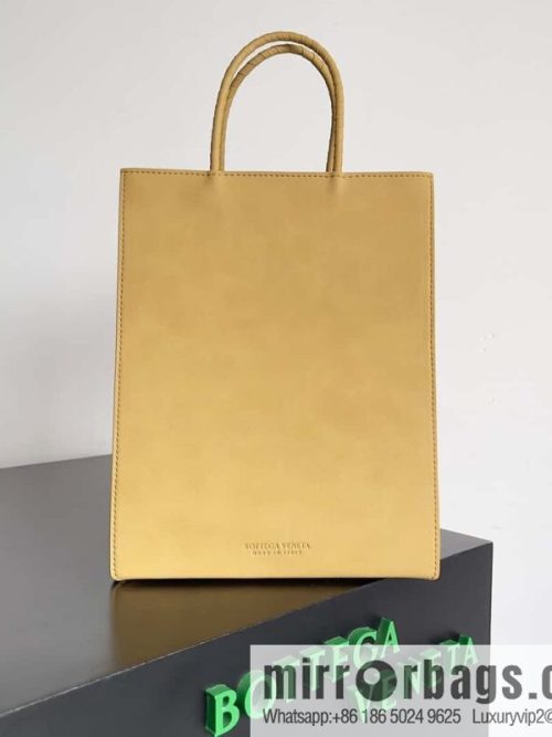 Bv 2023 early autumn new product Brown Bag fun kraft paper bag, model number: 741542 small leather paper tray