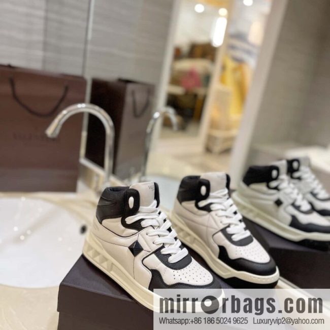 🐰🐰The highest-end high-top, the latest couple casual sports shoes at the franchise store, high-top shoes.