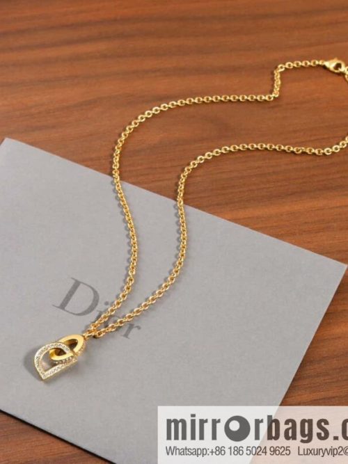 New ☑️ DIOR CD edge diamond necklace