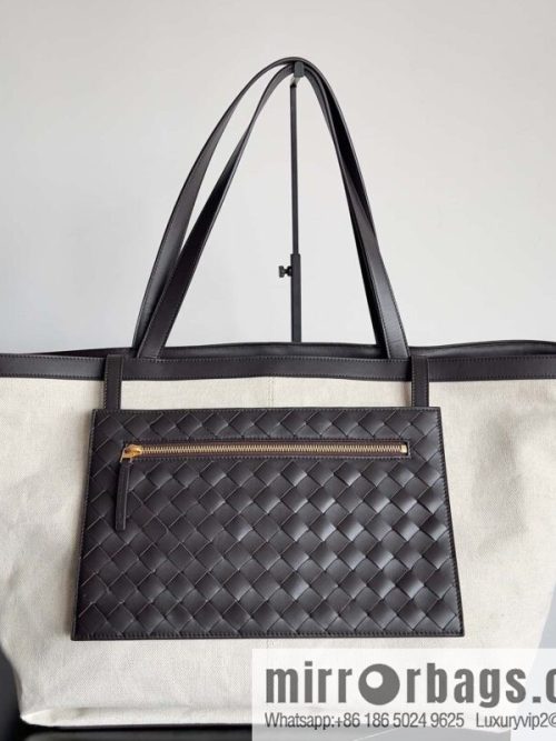 BV new structural Flip Flap tote handbag, model number: 754915 large.