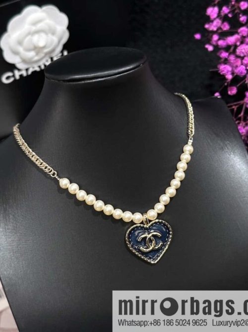 ❗️New ❗️☀️ New ☑️ Chanel Denim Peach Heart Love Pearl Necklace ☀️