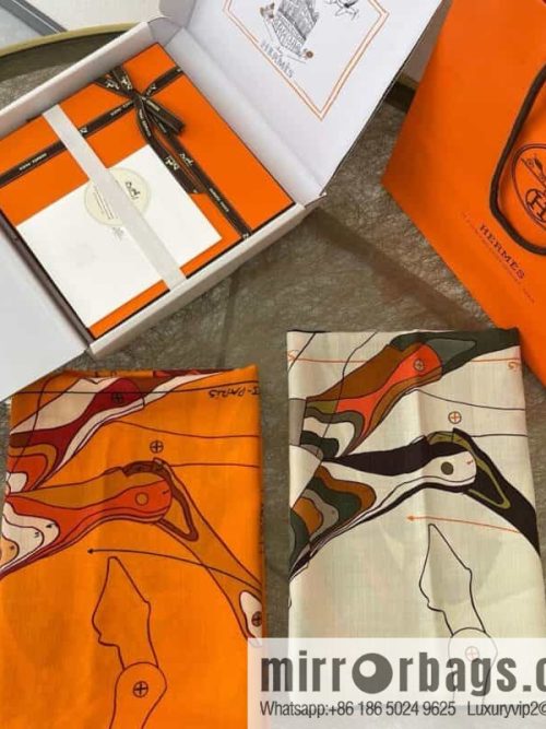 Hermes Handmade curled cashmere and silk blend shawl