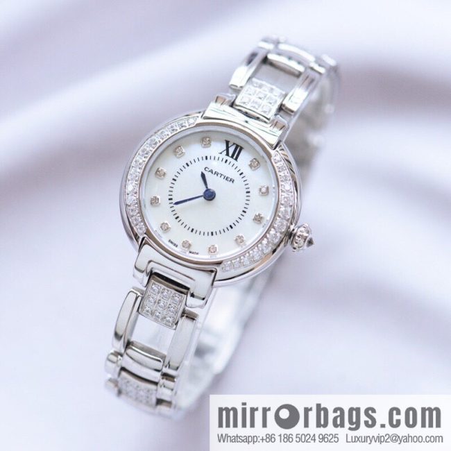 Cartier luxury watch - Image 4