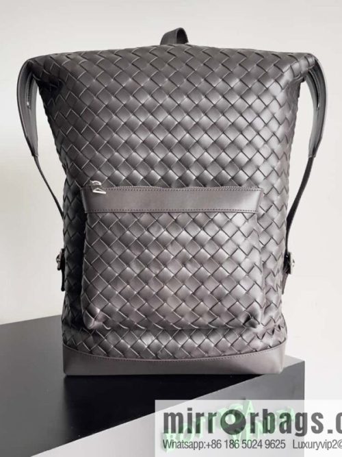 Bv2023 new woven backpack backpack model number 653118 chocolate color