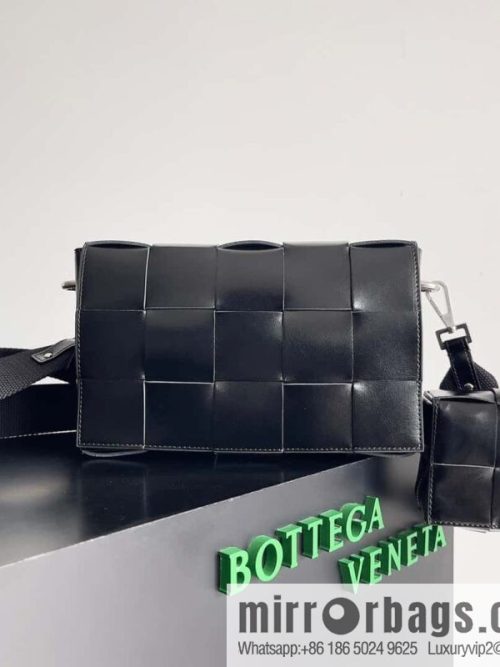 Bv new Unisex same two-in-one His & Hers model number: 741777 leather black