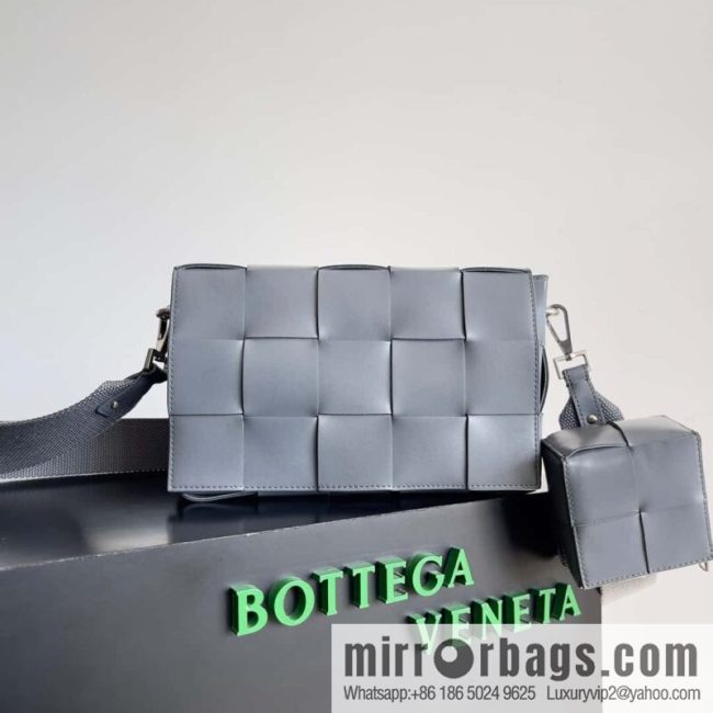 Bv New Unisex Same 2-in-1 His & Hers Model Number: 741777 Grey