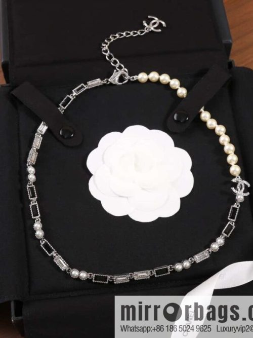 ☀️New ☑️ Chanel Rectangle Black Diamond Pearl Necklace