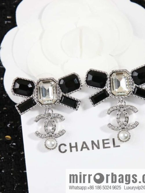 ☀️New ☑️ Chanel double c black bow earrings stud earrings