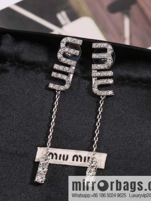 MIU MIU Miu Miu Silver Diamond Fringed Stud Earrings