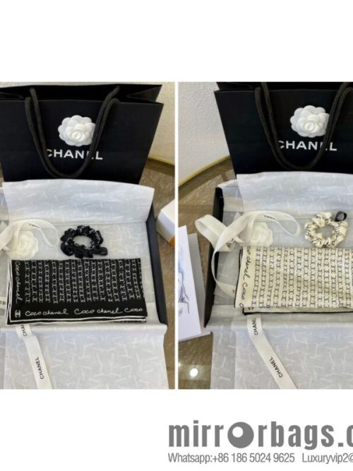 CHANEL CHANEL CC Letter 100% Silk Small Square