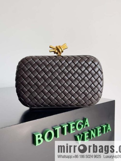 Bottega Veneta BV Knot | minaudiere: 717622 Chocolate