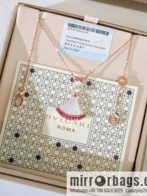 BVLGARI Bulgari DIVAS \'DREAM Qixi Festival limited edition white shell pink diamond necklace