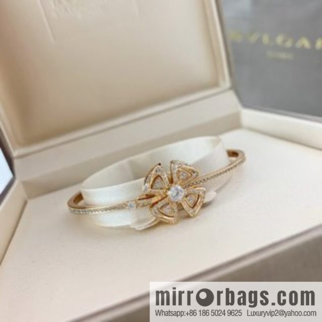 BVLGARI Bulgari series, four-leaf clover bracelet - Image 2