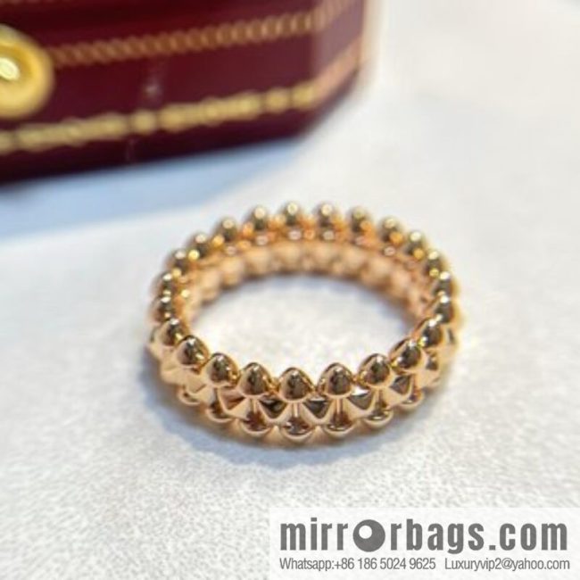 Cartier clash de Cartier ring