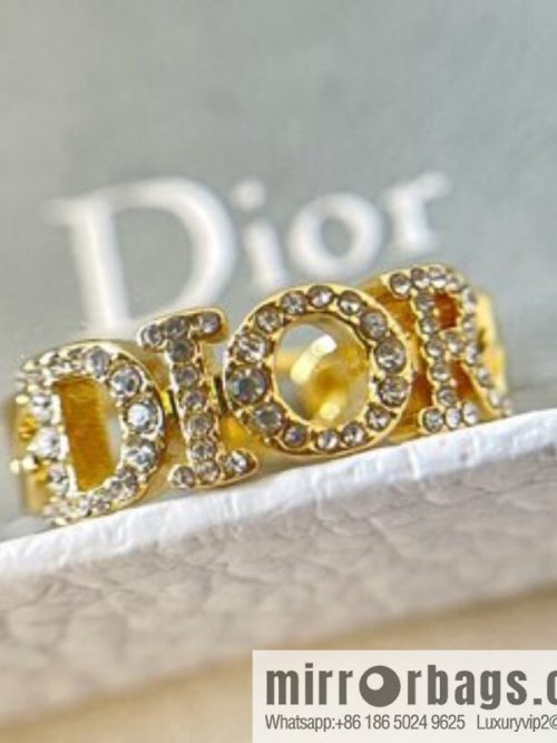New ☑️ DIOR Dior full diamond letter ring