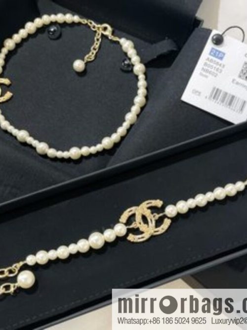 New ☑️ CHANEL Chanel double c pearl necklace bracelet