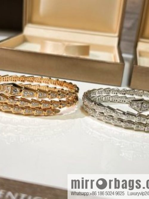 BVLGARI Bulgari Full Diamond Snake Bone Bracelet Bracelet