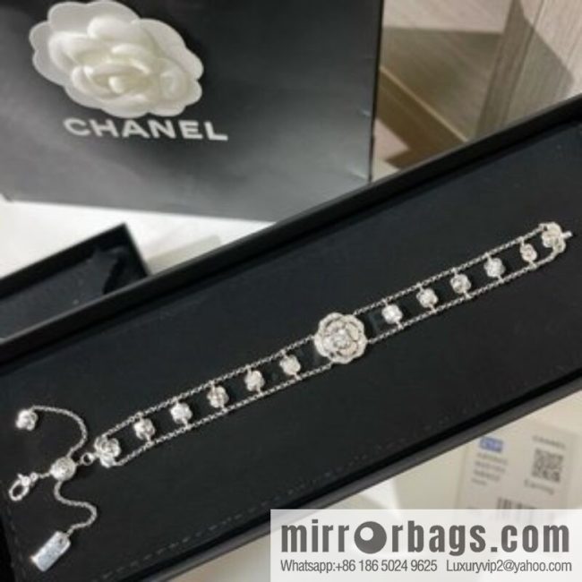 New ☑️ CHANEL Chanel double c double layer camellia necklace bracelet - Image 2