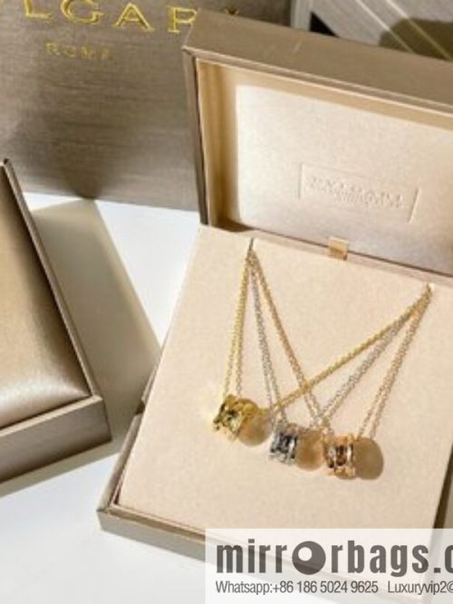 BVLGARI Bulgari B.zero1 spring necklace