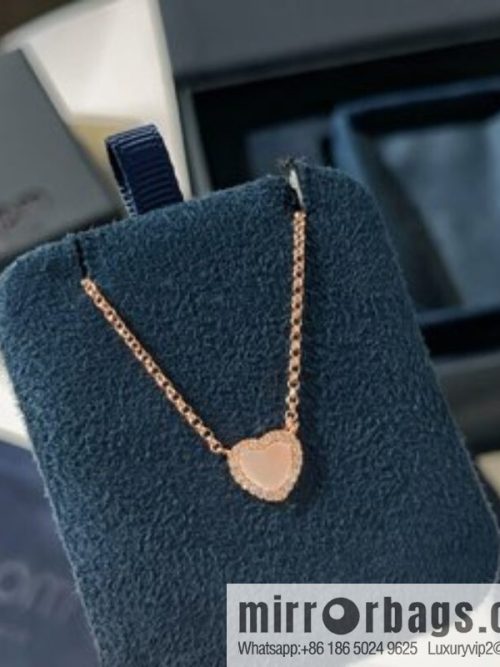 APM Monaco pink mother shell love necklace adjustable