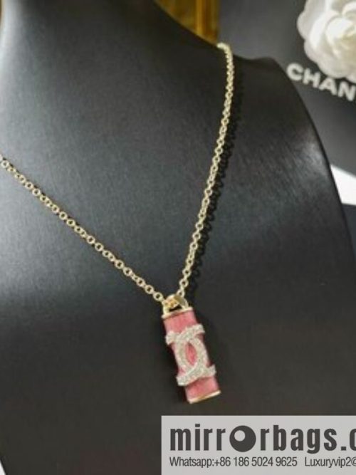 2021 new CHANEL Chanel double c pink crystal column long necklace sweater chain