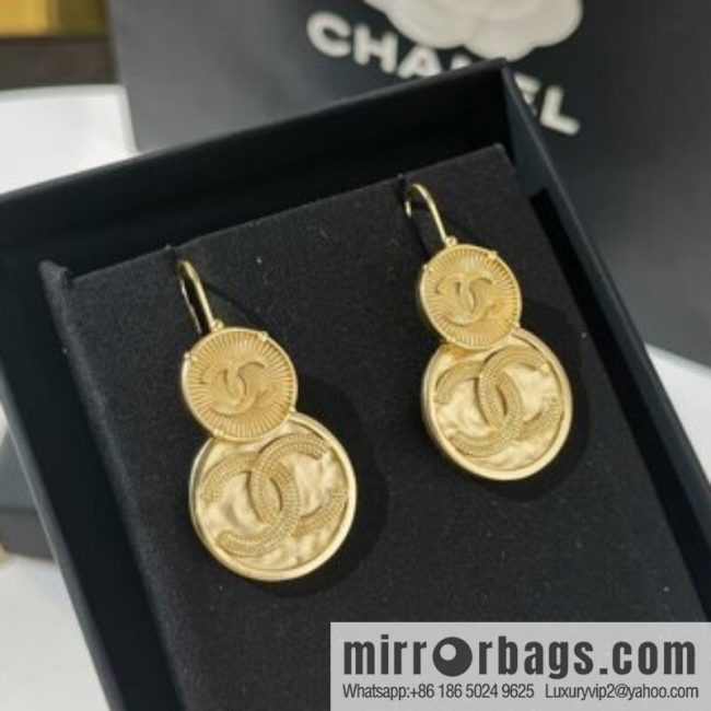New ☑️ CHANEL Chanel double c ancient round gold coin stud earrings