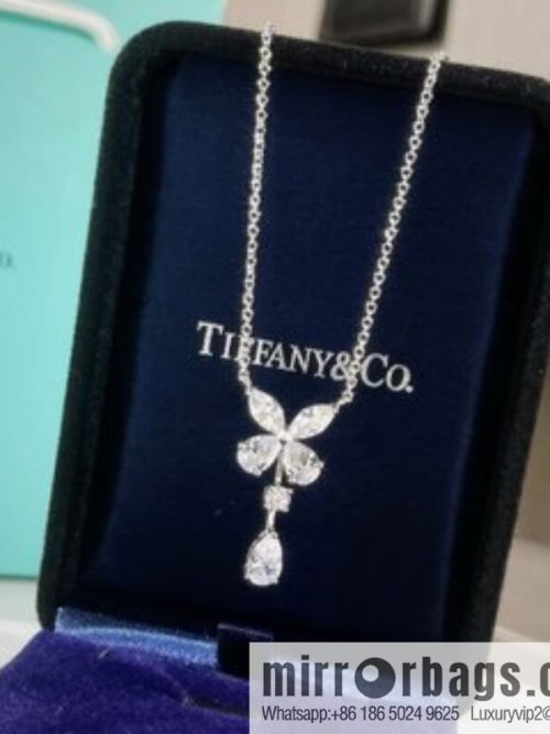 New ☑️ TIFFANY & Co. Tiffany & Co. Four-leaf clover water drop diamond necklace