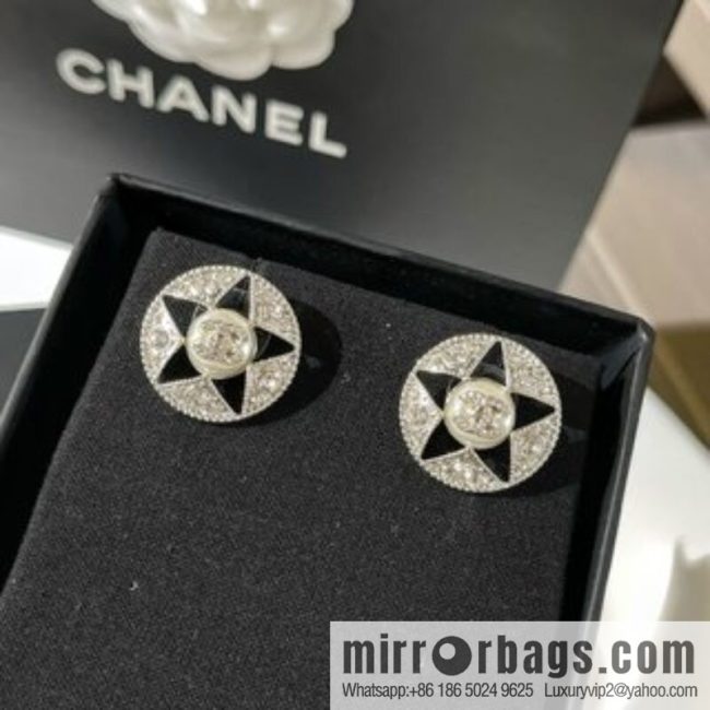 New ☑️ CHANEL Chanel double c pentagram ⭐ star stud earrings - Image 2