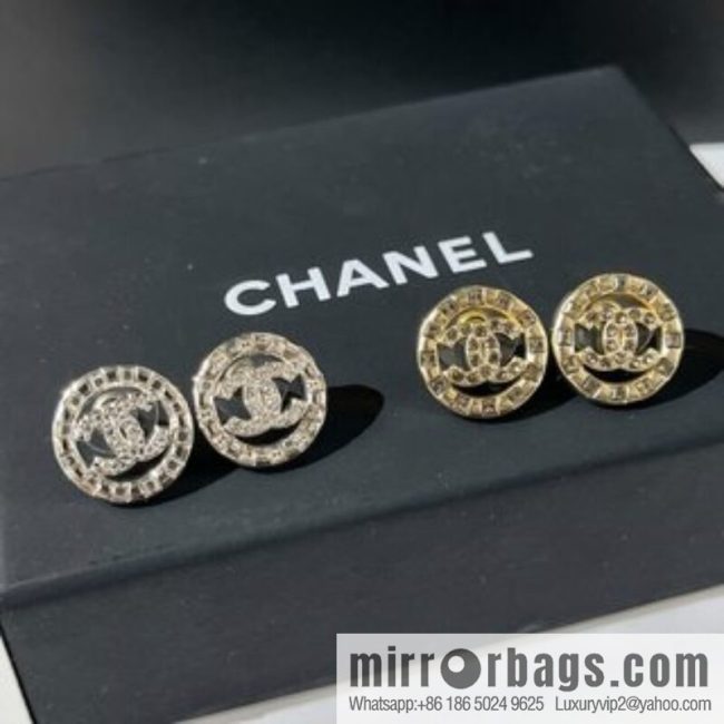 New ☑️ CHANEL Chanel double c round rhinestone stud earrings