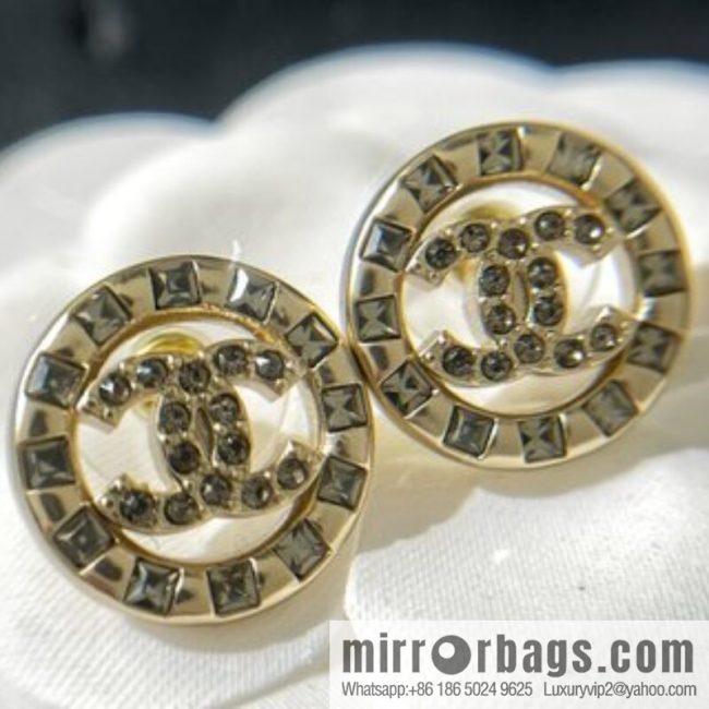 New ☑️ CHANEL Chanel double c round rhinestone stud earrings - Image 3