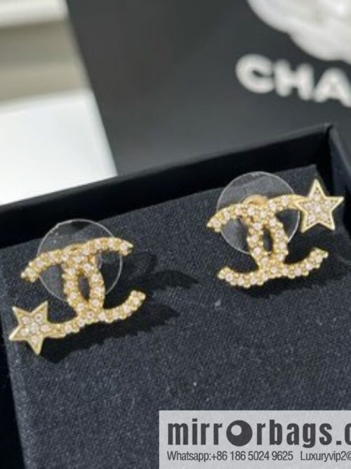 New ☑️ CHANEL Chanel full diamond double c star stud earrings