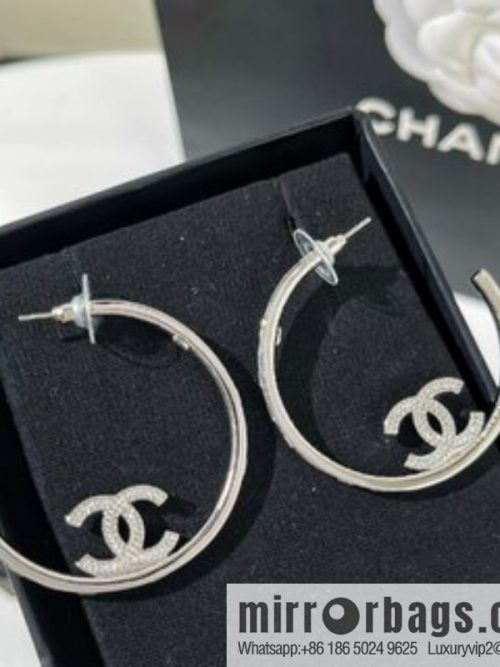 New ☑️ CHANEL Chanel full diamond double c stud earrings