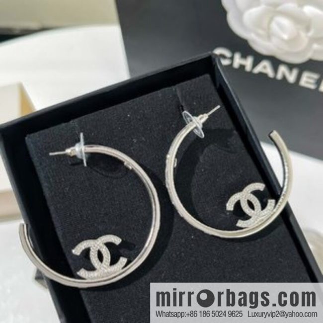 New ☑️ CHANEL Chanel full diamond double c stud earrings