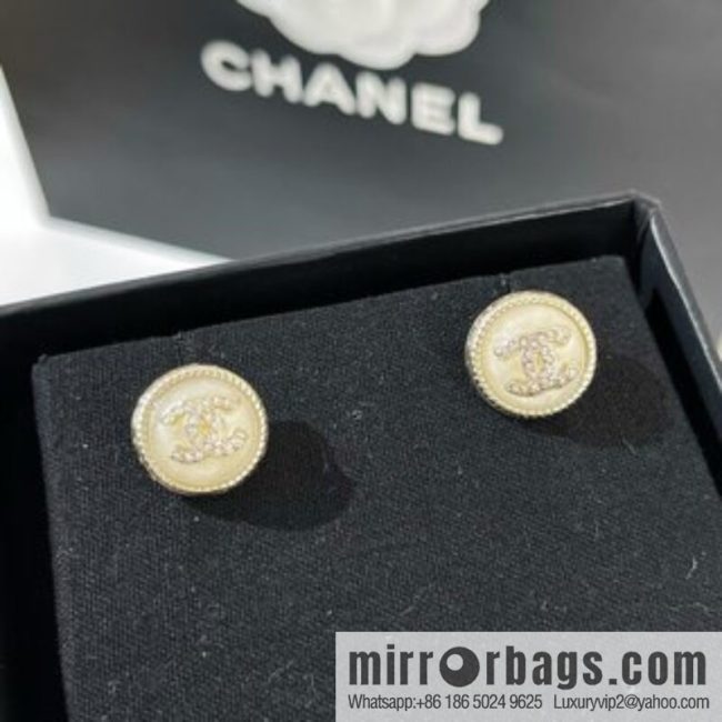 New ☑️ CHANEL Chanel double c full diamond, black and white beads, stud earrings - Image 3