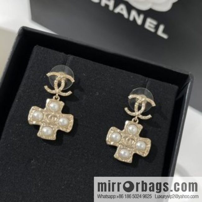 New ☑️ CHANEL Chanel double c cross pearl stud earrings - Image 3
