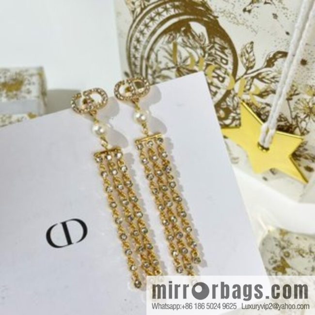 New ☑️ DIOR Dior CD pearl tassel earrings