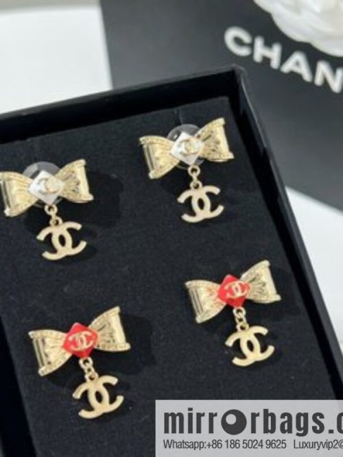 New ☑️ CHANEL Chanel double c bow stud earrings