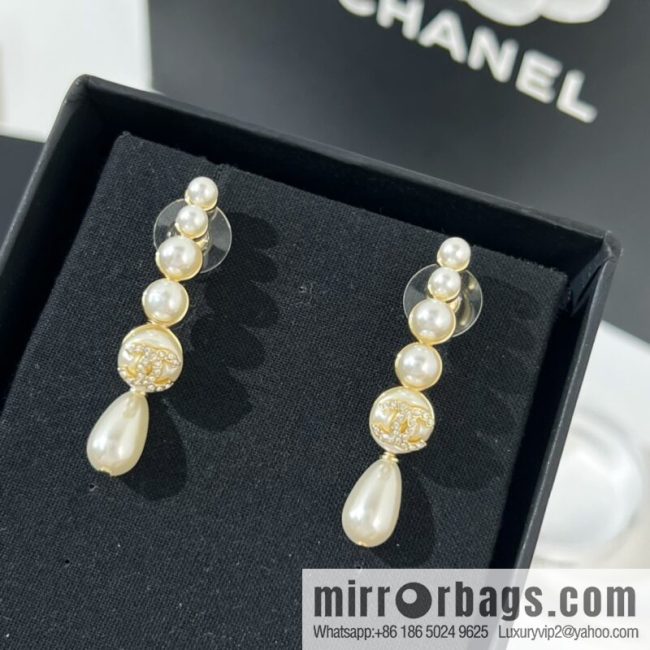 New ☑️ CHANEL Chanel double c pearl stud earrings - Image 3