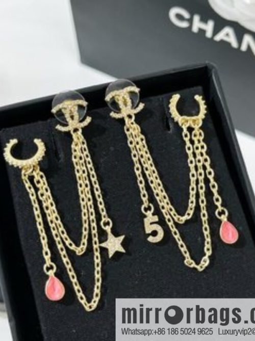 New ☑️ CHANEL Chanel fringed 5-character star stud earrings clip