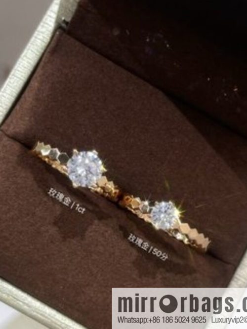 Chaumet Paris six-claw diamond ring